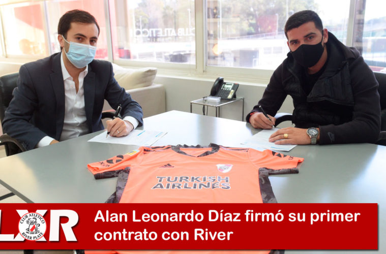 Alan Leonardo Díaz firmó su primer contrato con River